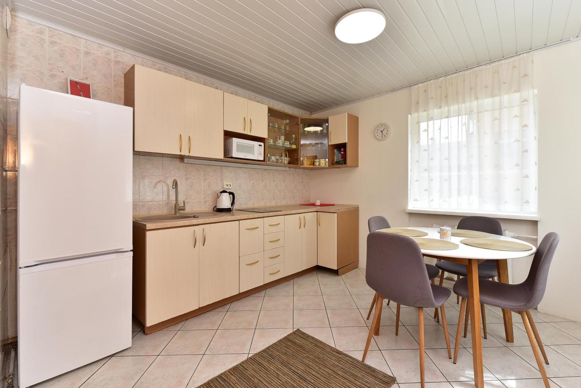 Augutes Zurlienes Apartamentai 트라카이 외부 사진